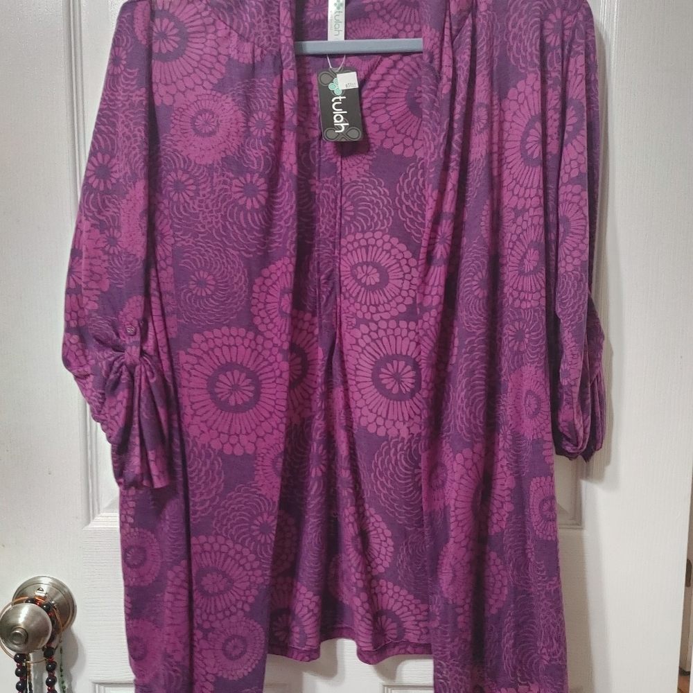 NWT Tulah Brand Hooded Wrap